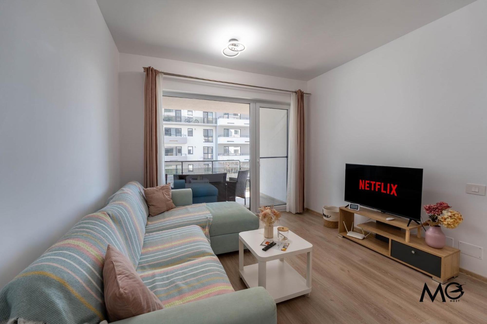 Apartament Mohost Spot - Elegant Retreat *